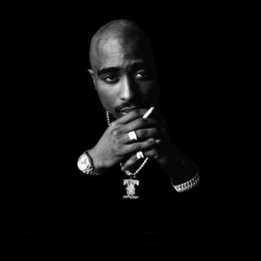 Black and white poster of Tupac Shakur